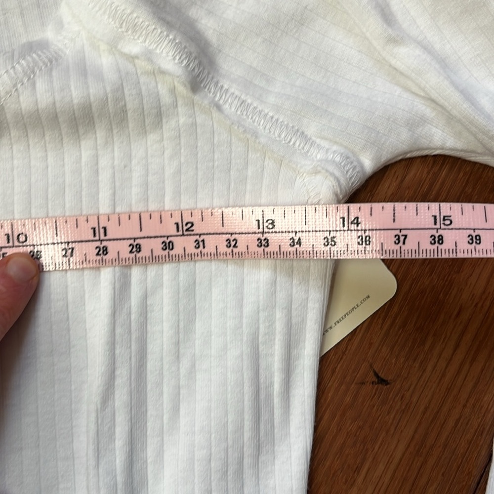 NWT Free People Ribbed Scoop Neck Top - Picture 5 of 6